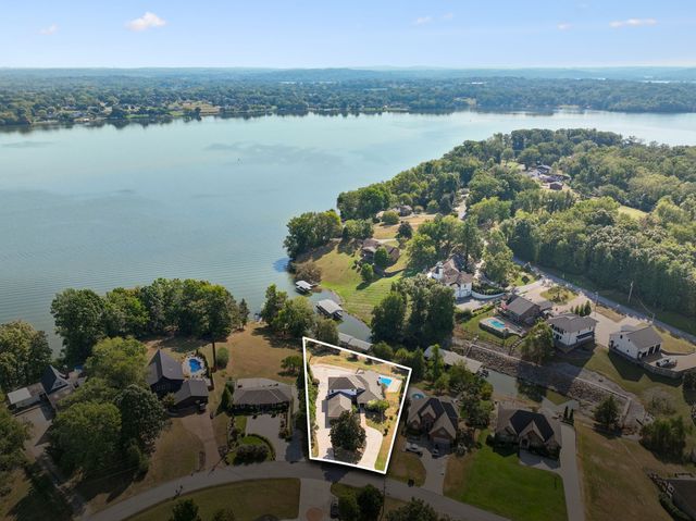 339 Lakeview Cir, Mount Juliet, TN 37122