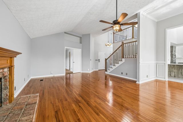 339 Lakeview Cir, Mount Juliet, TN 37122