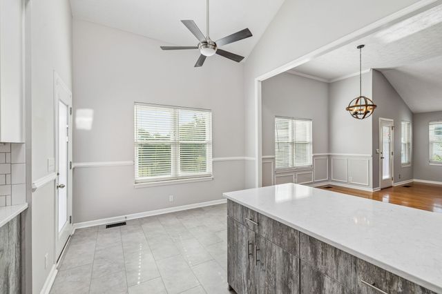 339 Lakeview Cir, Mount Juliet, TN 37122