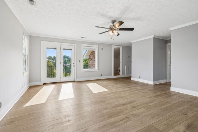 339 Lakeview Cir, Mount Juliet, TN 37122