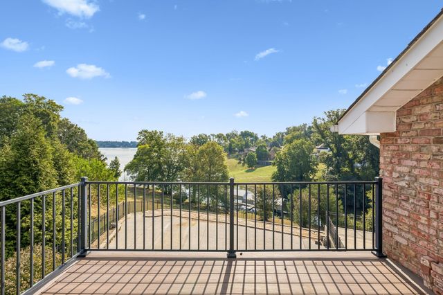 339 Lakeview Cir, Mount Juliet, TN 37122