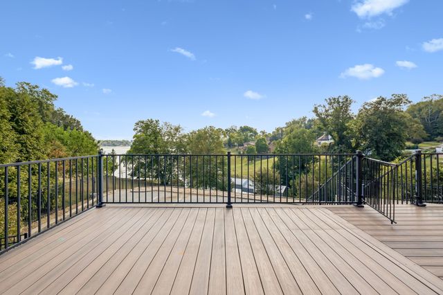 339 Lakeview Cir, Mount Juliet, TN 37122