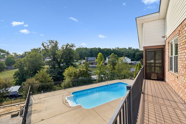 339 Lakeview Cir, Mount Juliet, TN 37122