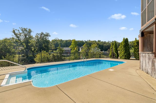 339 Lakeview Cir, Mount Juliet, TN 37122