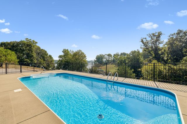 339 Lakeview Cir, Mount Juliet, TN 37122