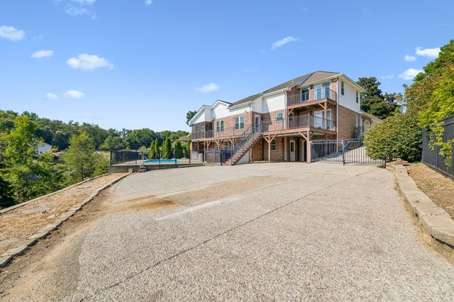 339 Lakeview Cir, Mount Juliet, TN 37122