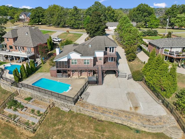 339 Lakeview Cir, Mount Juliet, TN 37122