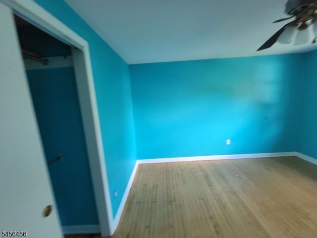 4 Vale St, Edison Twp., NJ 08817