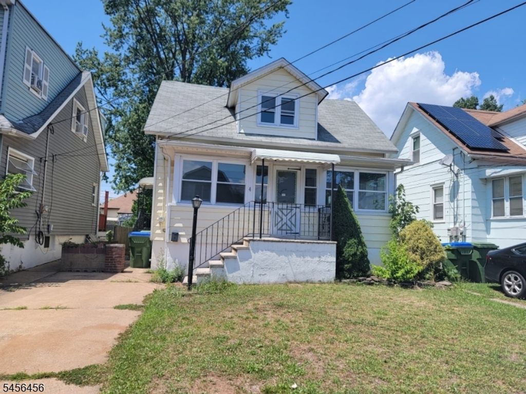 4 Vale St, Edison Twp., NJ 08817