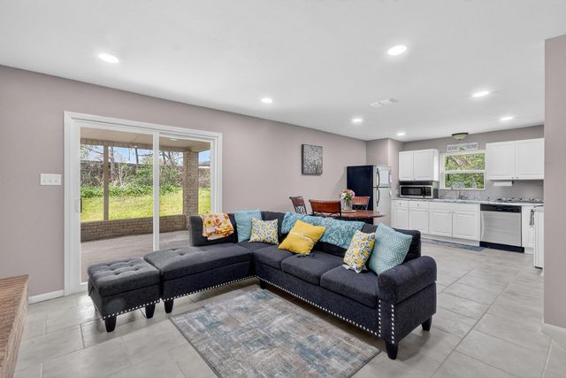 1029 PR 1999, Gladewater, TX 75647