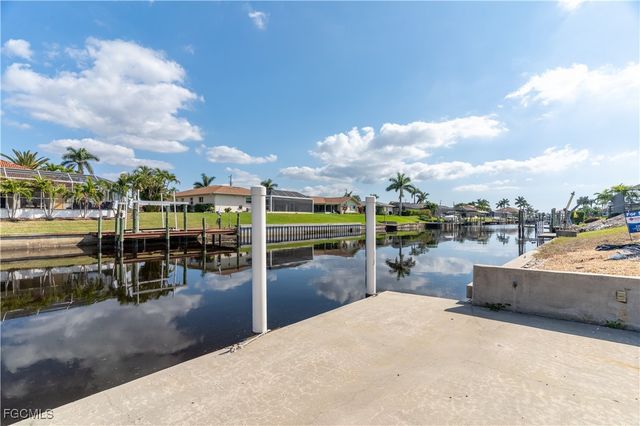 3405 SE 16th PL, Cape Coral, FL 33904