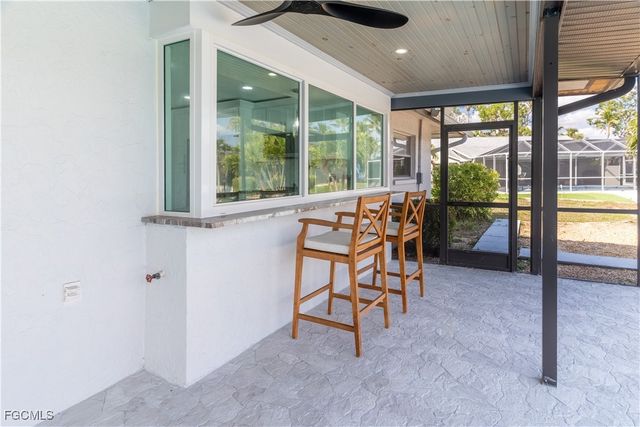 3405 SE 16th PL, Cape Coral, FL 33904