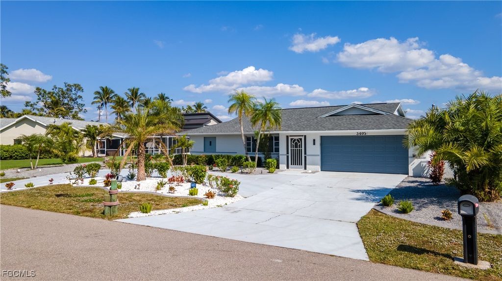 3405 SE 16th PL, Cape Coral, FL 33904