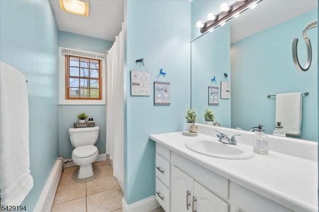 11 Knoll Dr, Denville Twp., NJ 07866