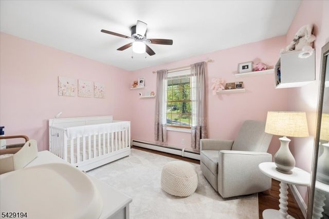 11 Knoll Dr, Denville Twp., NJ 07866