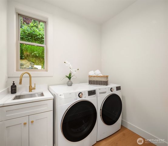 1030 Tinas Coma Drive, Burlington, WA 98233