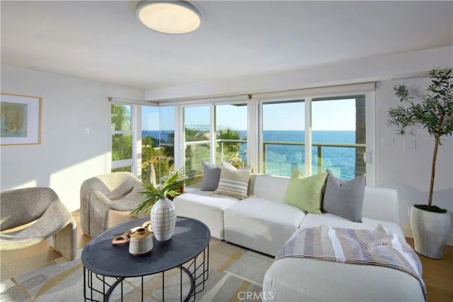 31702 Seacliff Drive, Laguna Beach, CA 92651