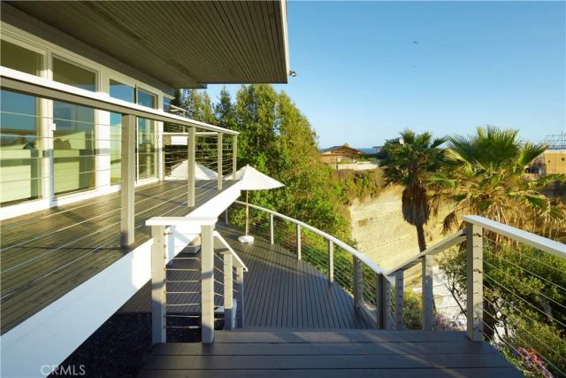 31702 Seacliff Drive, Laguna Beach, CA 92651