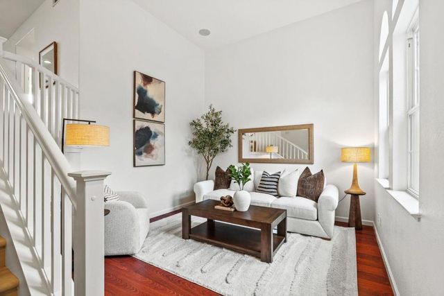 2382 Winepol Loop, San Jose, CA 95125