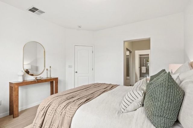 2382 Winepol Loop, San Jose, CA 95125