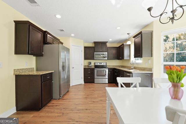 705 Highgrove Court, Hinesville, GA 31313