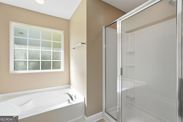 705 Highgrove Court, Hinesville, GA 31313