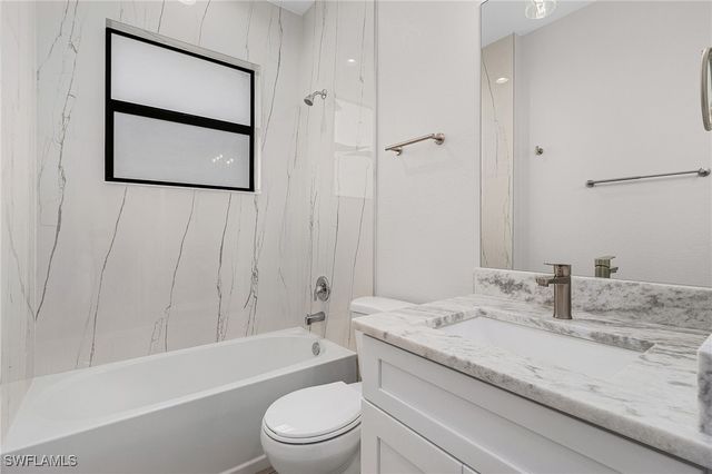 26221 SANDHILL BLVD, Punta Gorda, FL 33983