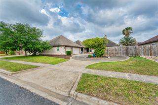 1813 Ezekiel Ct, Corpus Christi, TX 78418