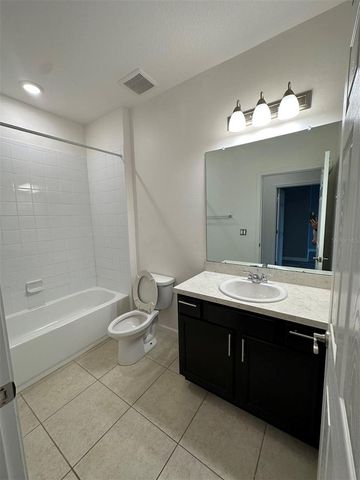 203 BOYDFIELD LANE, Davenport, FL 33837