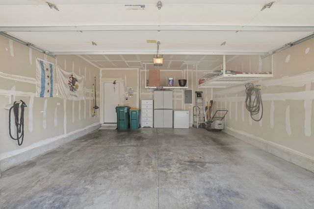 11724 Tanglewood Lane, Huntley, IL 60142