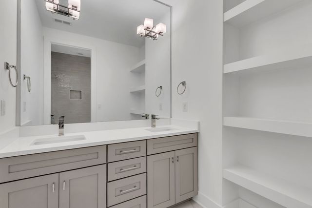 916 Green St, Franklin, TN 37064