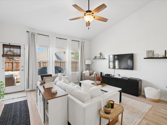 6527 Portside Ridge Lane, Dallas, TX 75249