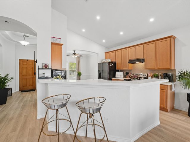 6527 Portside Ridge Lane, Dallas, TX 75249