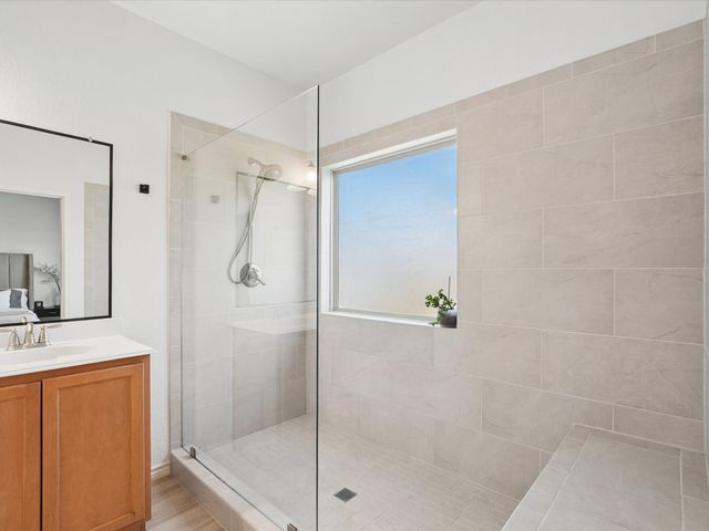 6527 Portside Ridge Lane, Dallas, TX 75249