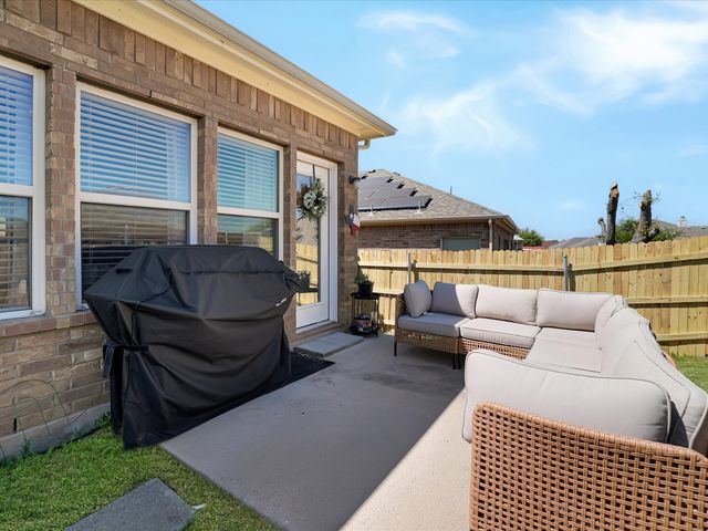 6527 Portside Ridge Lane, Dallas, TX 75249