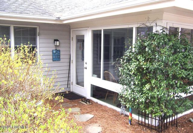 335 Pinehurst Trace Drive, Pinehurst, NC 28374