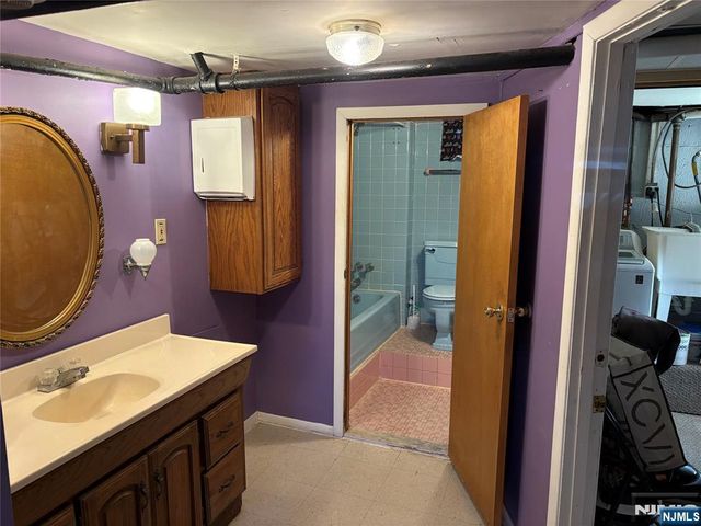 739 Garden Street, Carlstadt, NJ 07072