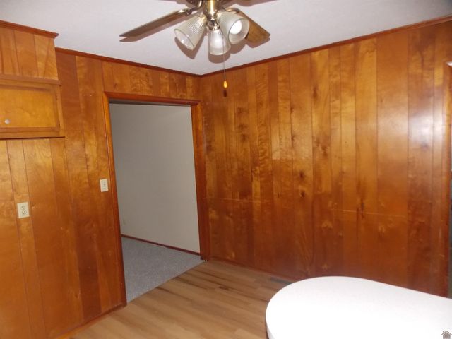 512 Elm Street, Clinton, KY 42031