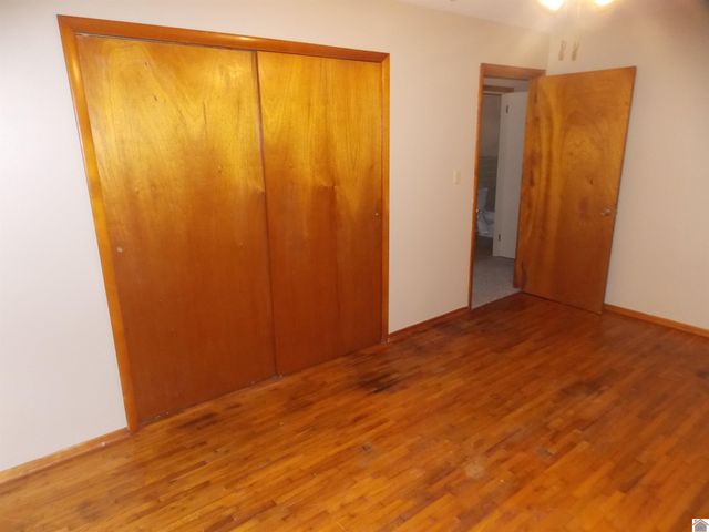 512 Elm Street, Clinton, KY 42031