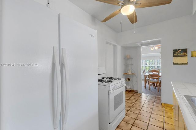 167 W 34th St, Hialeah, FL 33012