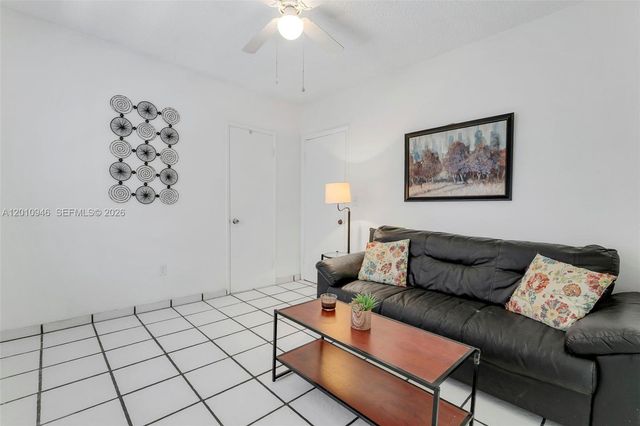 167 W 34th St, Hialeah, FL 33012
