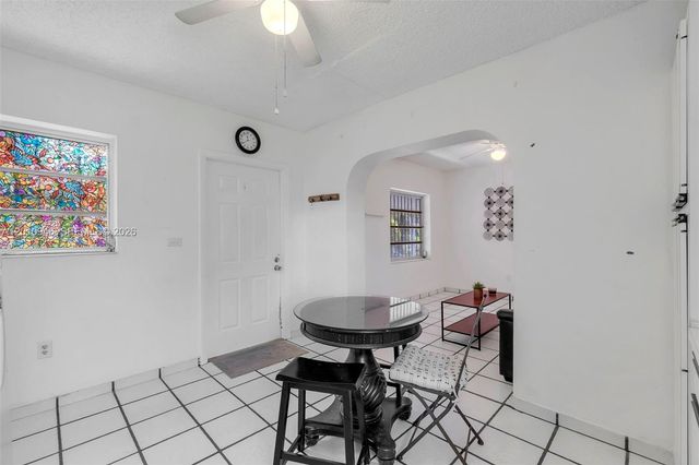 167 W 34th St, Hialeah, FL 33012