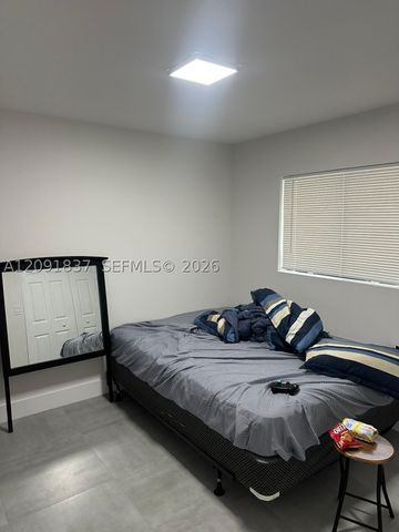 147 NW 61st St, Miami, FL 33127