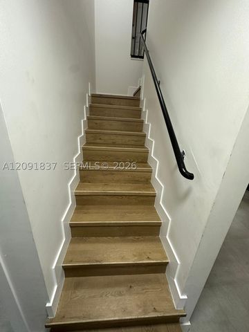 147 NW 61st St, Miami, FL 33127