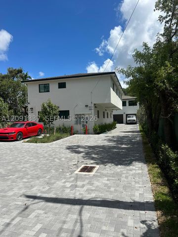 147 NW 61st St, Miami, FL 33127