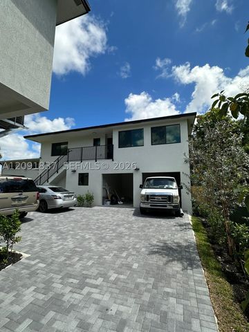 147 NW 61st St, Miami, FL 33127