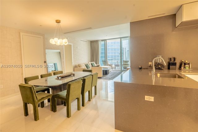 300 Biscayne Boulevard Way 3109W, Miami, FL 33131