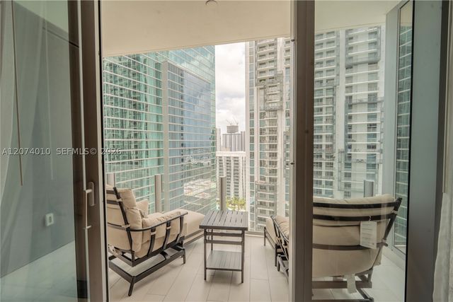300 Biscayne Boulevard Way 3109W, Miami, FL 33131