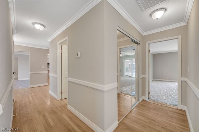 7145 Rogers Street, Las Vegas, NV 89118