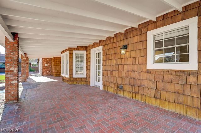 7145 Rogers Street, Las Vegas, NV 89118